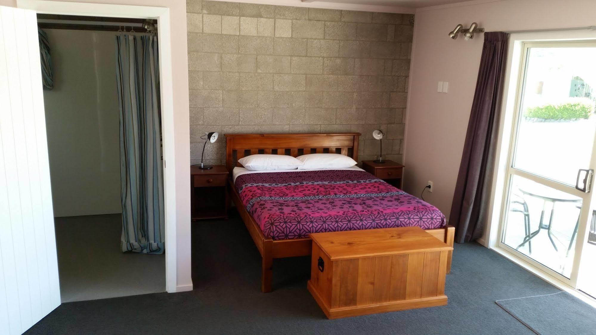 Abbey Court Motel Coromandel Buitenkant foto